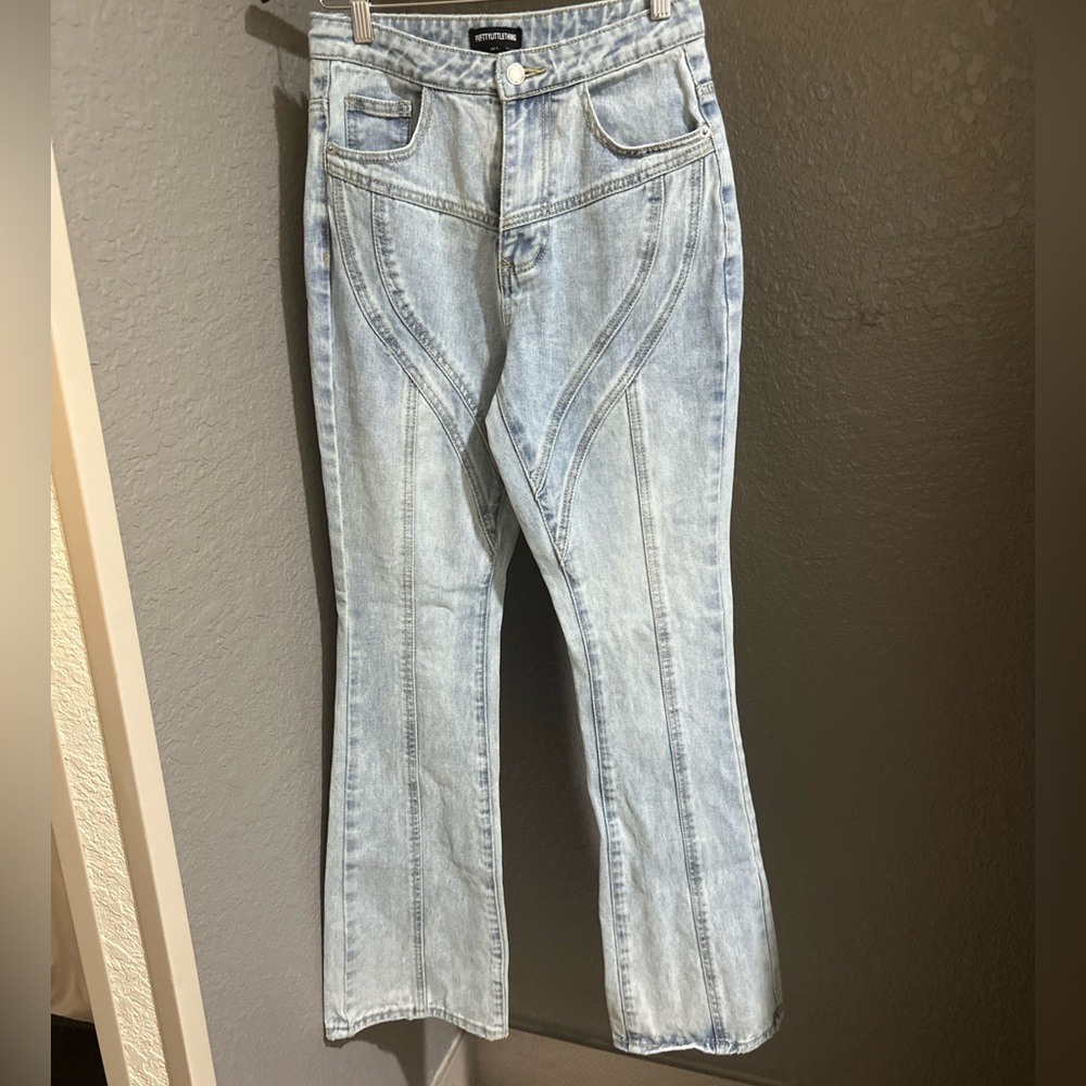pretty‎ little thing Jeans Bootcut Light Wash Flattering Fit Sz6 26x33